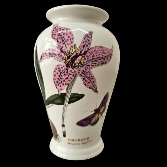 Portmeirion Botanic Garden 70s Small Urn Purple Colchicum Plant on White - Picture 1 of 7